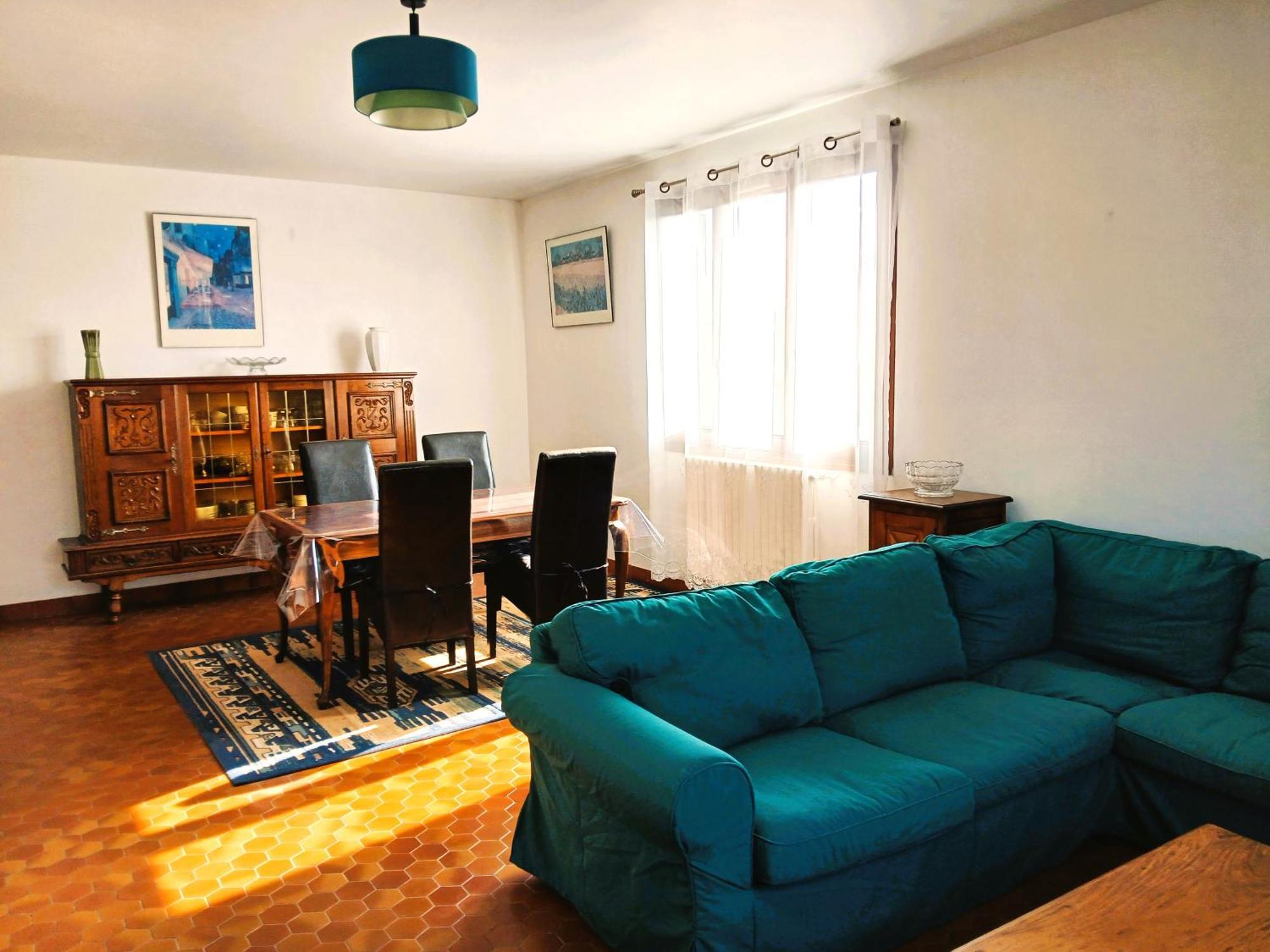 Spacieux Appartement Proche Centre Et Piscine Condom Luaran gambar
